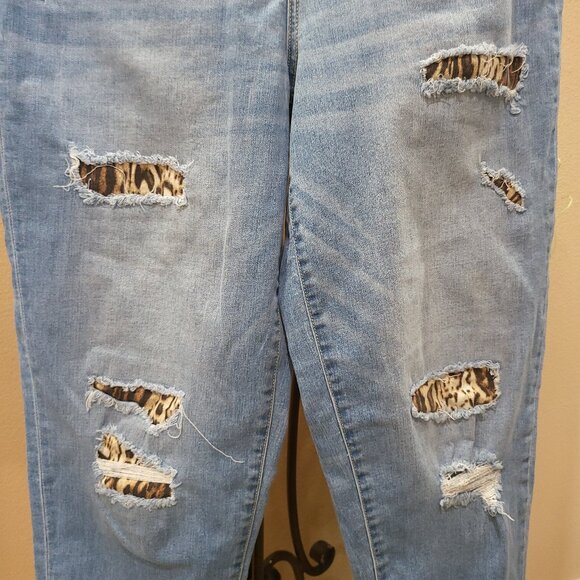 LEOPARD BOYFRIEND JEANS INC CONCEPTS - Picture 2 of 5